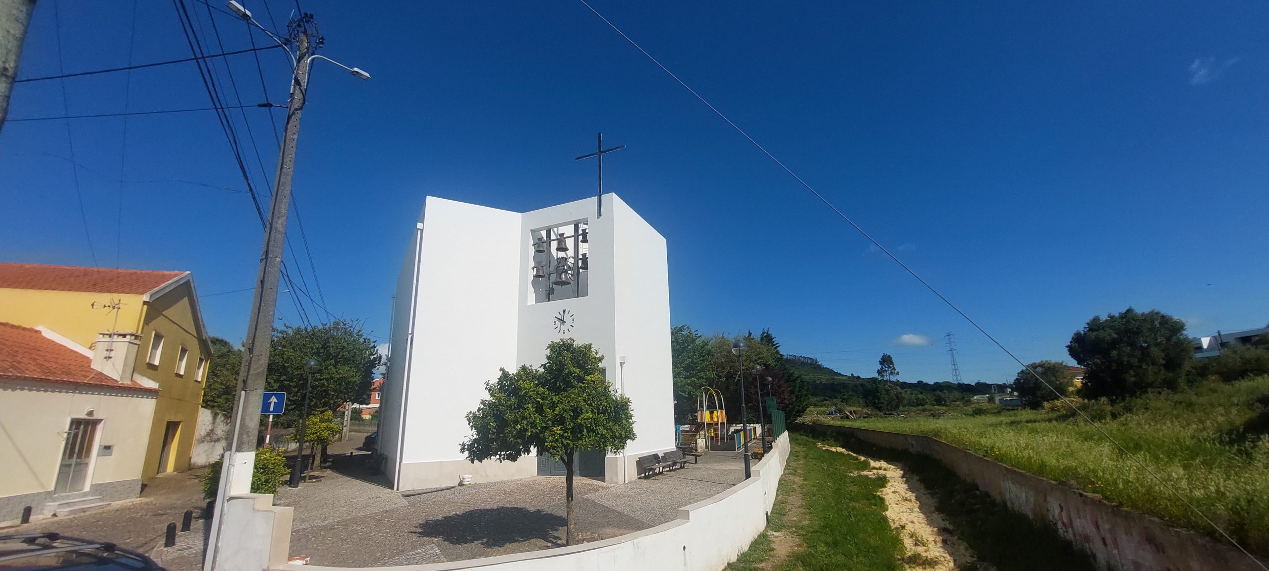 CASAINHOS -(c) Igreja do Imaculado Coração de Maria – Pintura, manutenção e Reabilitação Geral.