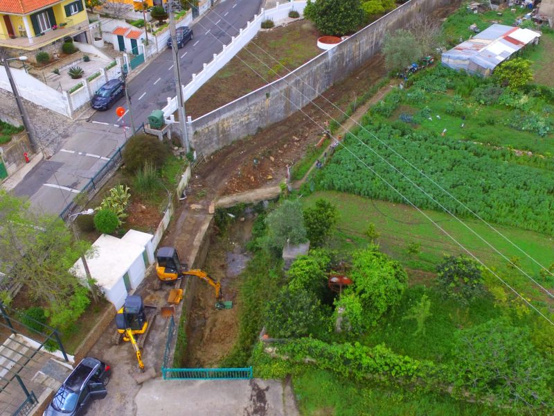 Câmara Municipal de Loures – DSPA – Departamento do Ambiente – Concluída a 1ª Fase da Intervenção na Ribeira de Fanhões numa extensão de 1260 metros. Veja as Imagens!