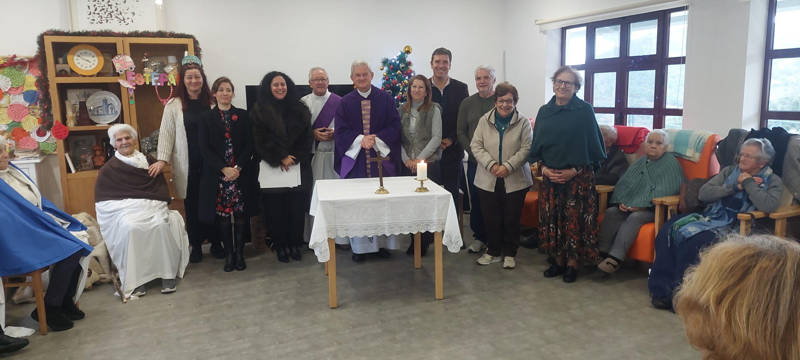 Centro Social Paroquial São Saturnino de Fanhões – Festa de Natal 2025 – Um Momento de convívio muito importante para os seus utentes!