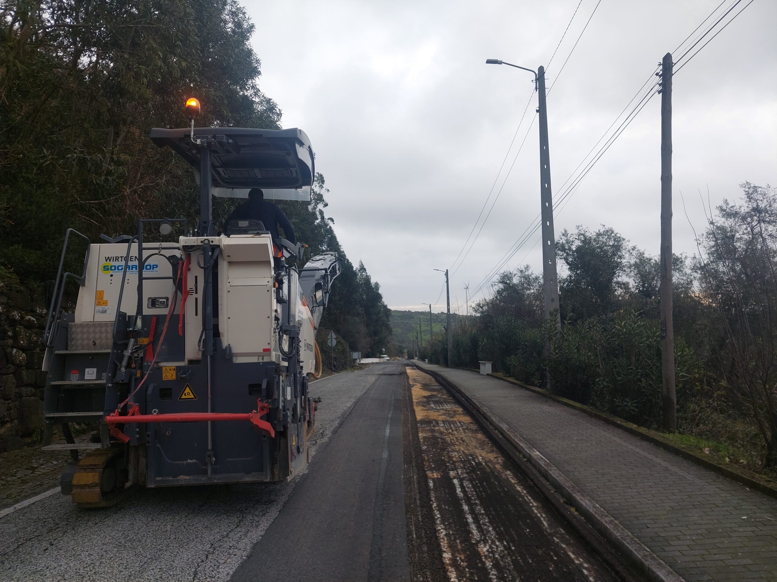 Freguesia de Fanhões – Inicio das Obras na Estrada Municipal 541 – Entre a Fonte de Casaínhos e Monte Esperança.