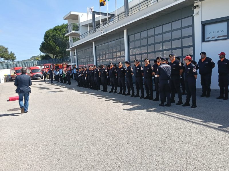 98º Aniversário da Associação Humanitária de Bombeiros Voluntários de Fanhões – Romagem ao Cemitério e Sessão Solene de homenagem no Quartel Operacional!